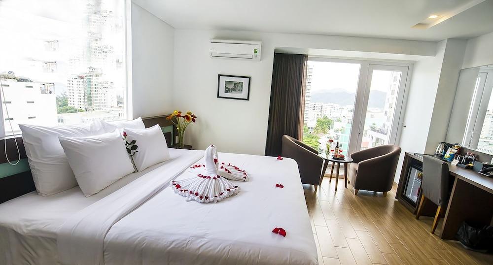 อโรมา ญาจัง บูทิก โฮเต็ล Hotel ญาจาง ภายนอก รูปภาพ