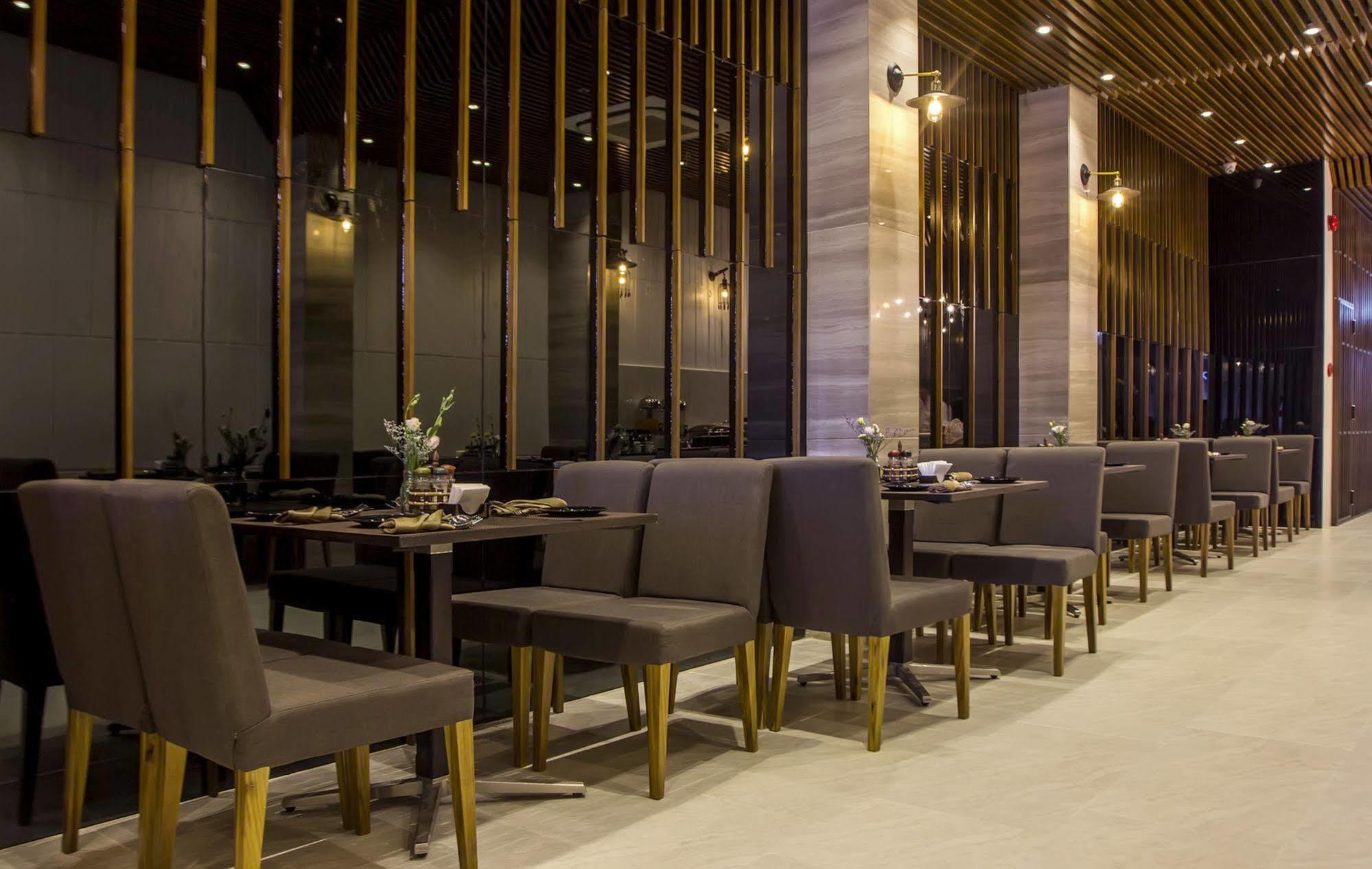 อโรมา ญาจัง บูทิก โฮเต็ล Hotel ญาจาง ภายนอก รูปภาพ