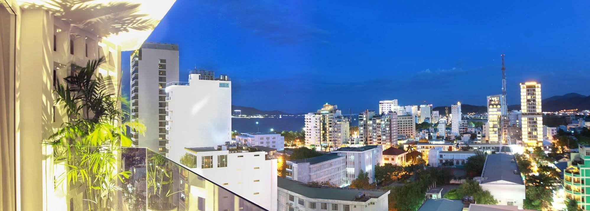 อโรมา ญาจัง บูทิก โฮเต็ล Hotel ญาจาง ภายนอก รูปภาพ
